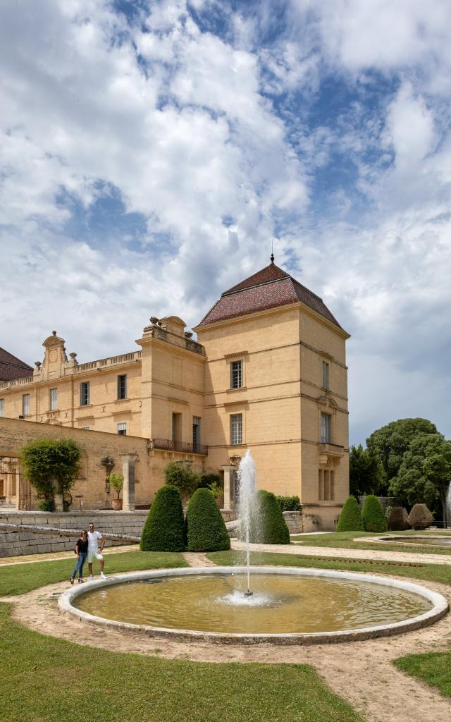 Château De Castries Vertical