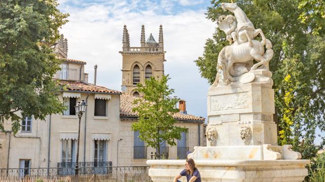 PlaceDeLaCanourgue_Montpellier_verticale