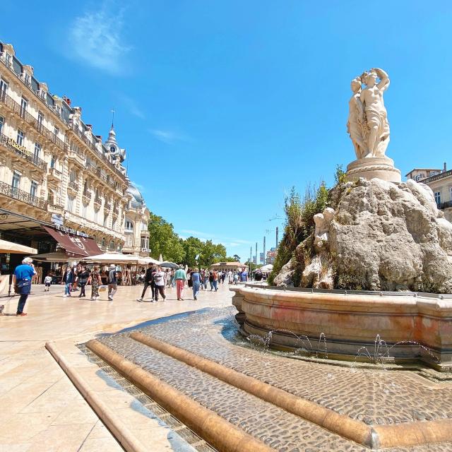 Place Comedie Ete Trois Graces