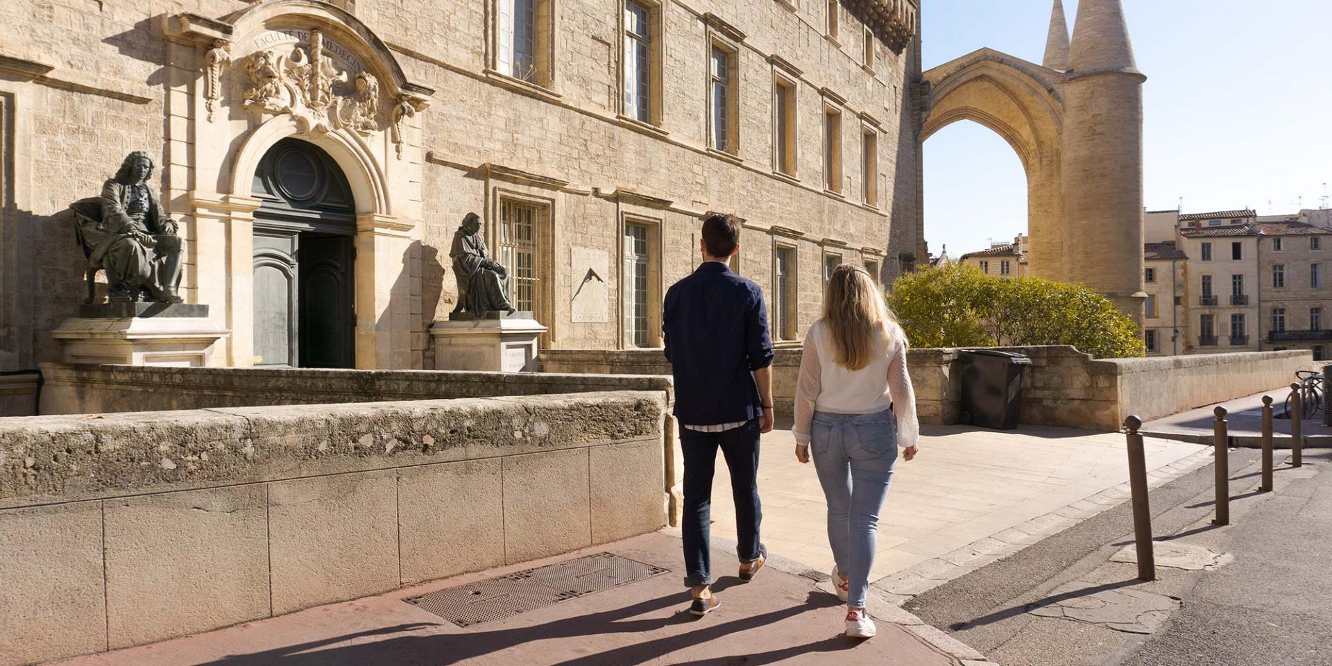 Faculté de médecine et cathédrale duo