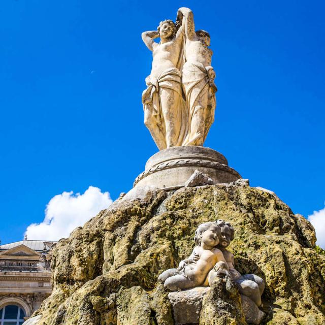 StatueDes3Graces_Montpellier_Comedie