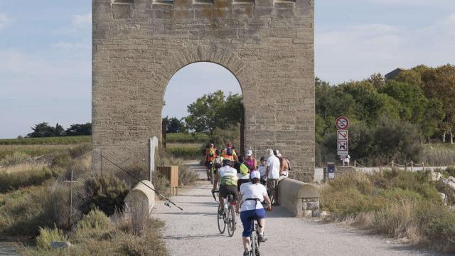 Villeneuve-les-Maguelone_free_format-1.jpg