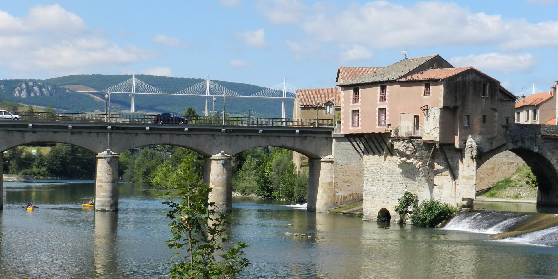 Millau Pont Lerouge Vieux Moulin Viaduc