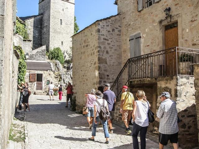 La Couvertoirade rue de l'église