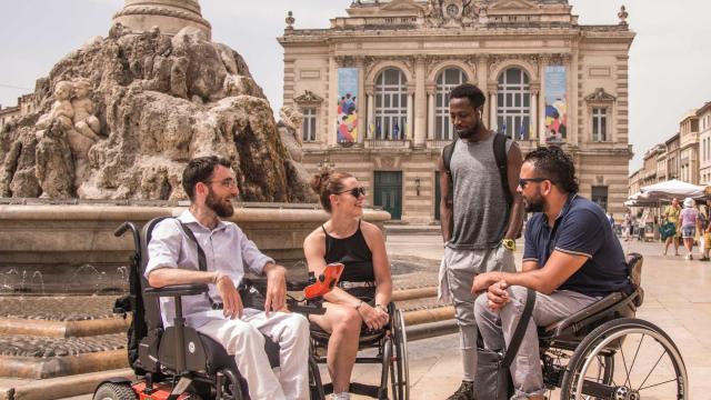 Tourisme Handicap fauteuil Montpellier accessible Sharks